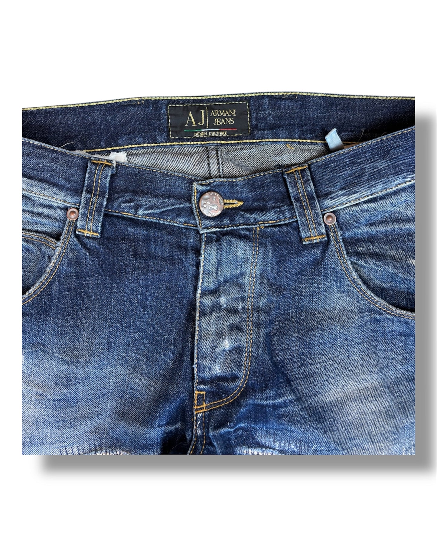 Armani Vintage Jeans (M-L)