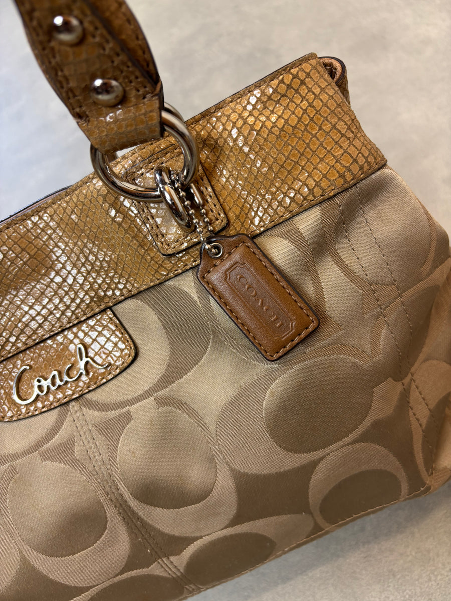 Coach Signature Shoulder Bag