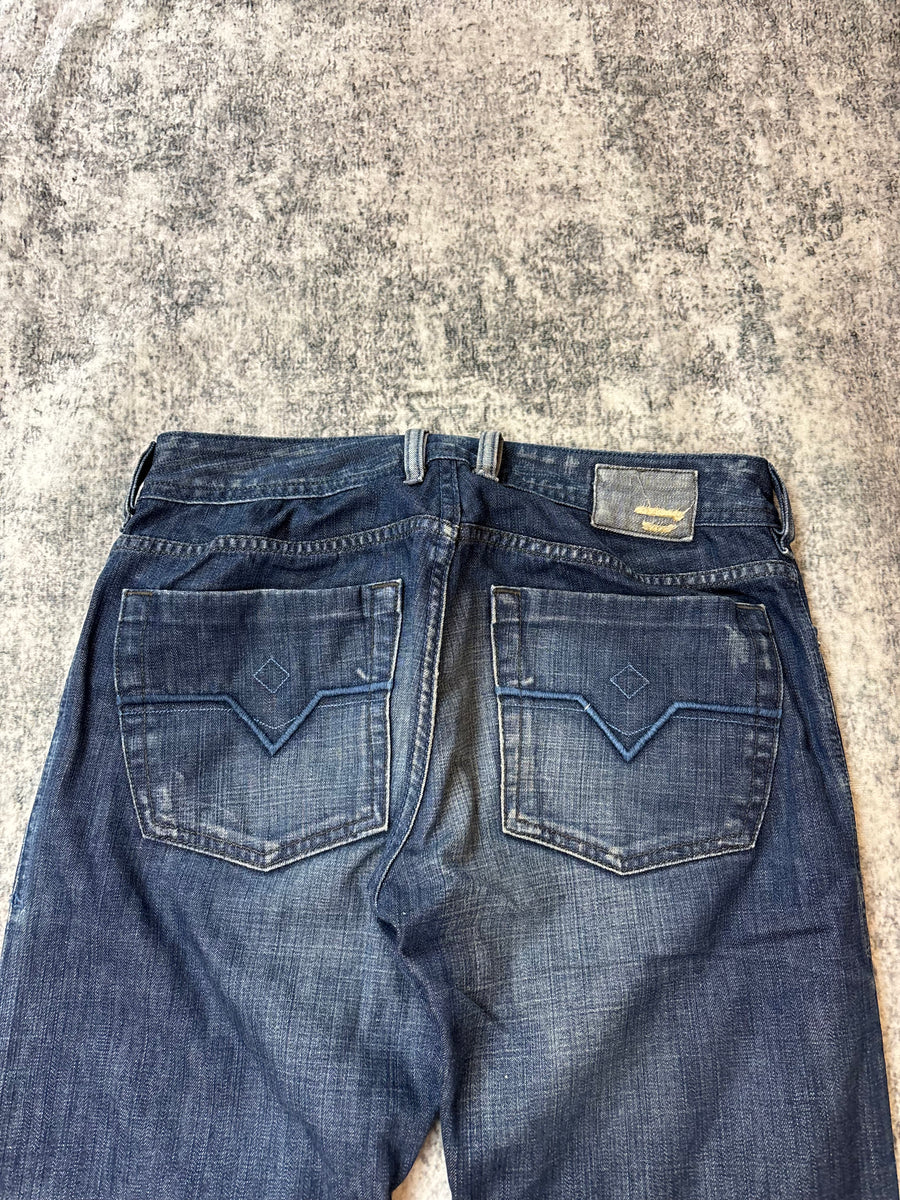 Diesel Bootcut Herrenjeans (M)