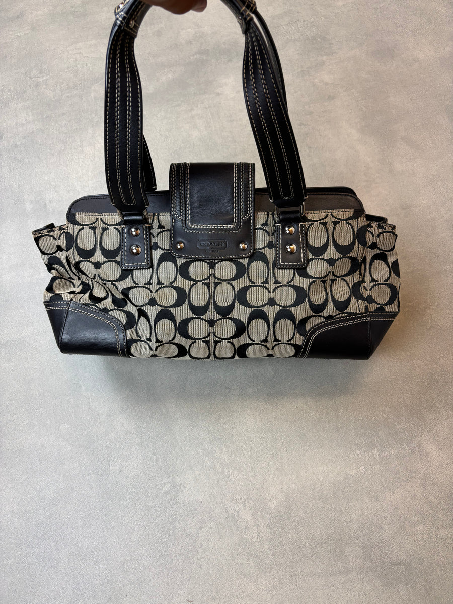 Coach Signature Shoulder Bag