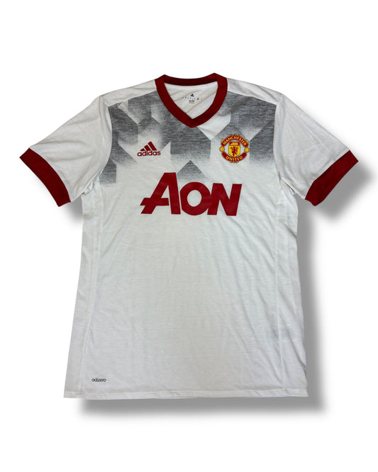 Adidas Manchester United Tshirt (M-L)