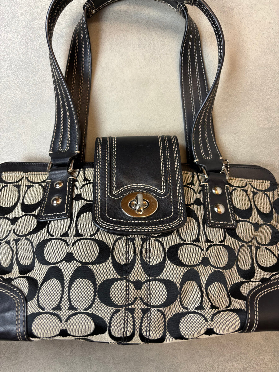 Coach Signature Shoulder Bag