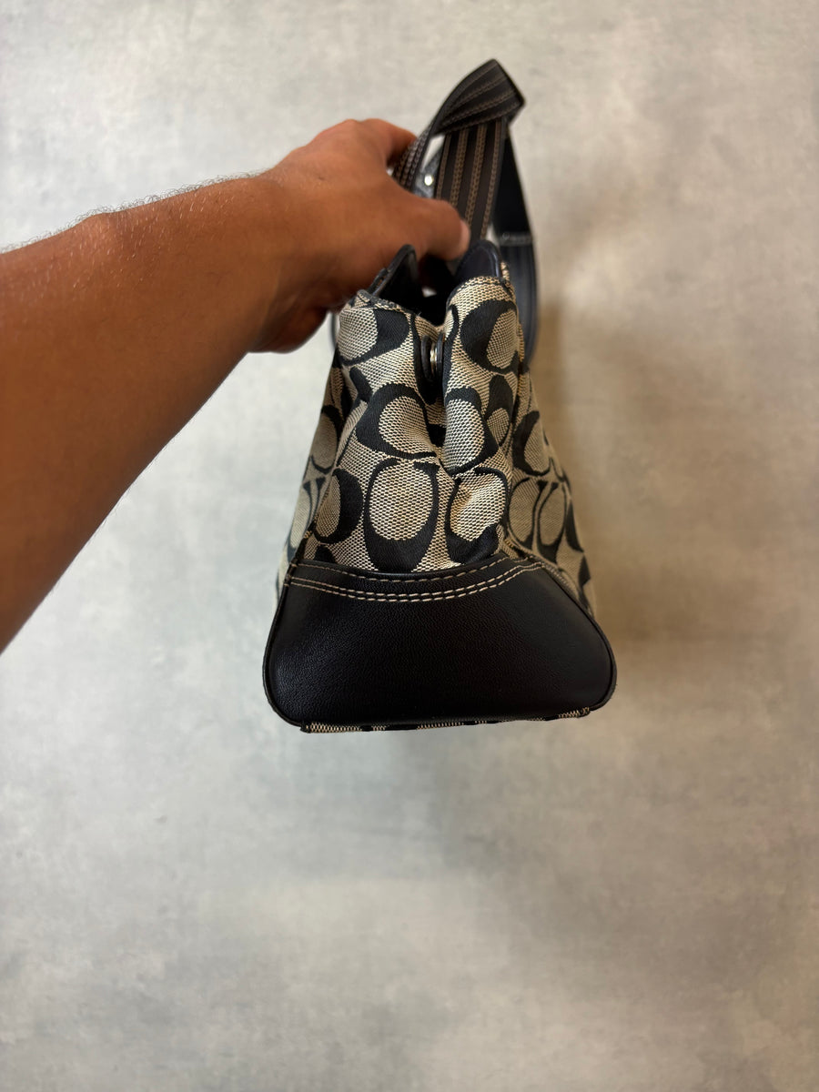 Coach Signature Shoulder Bag