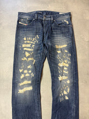 Diesel Distressed Herrenjeans (M-L)