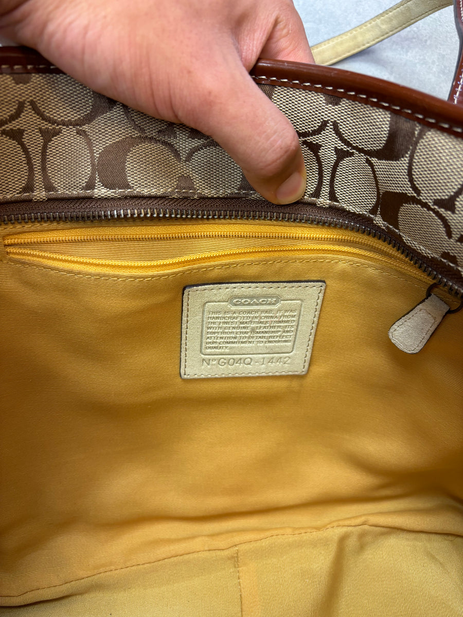 Coach Signature Tote Bag