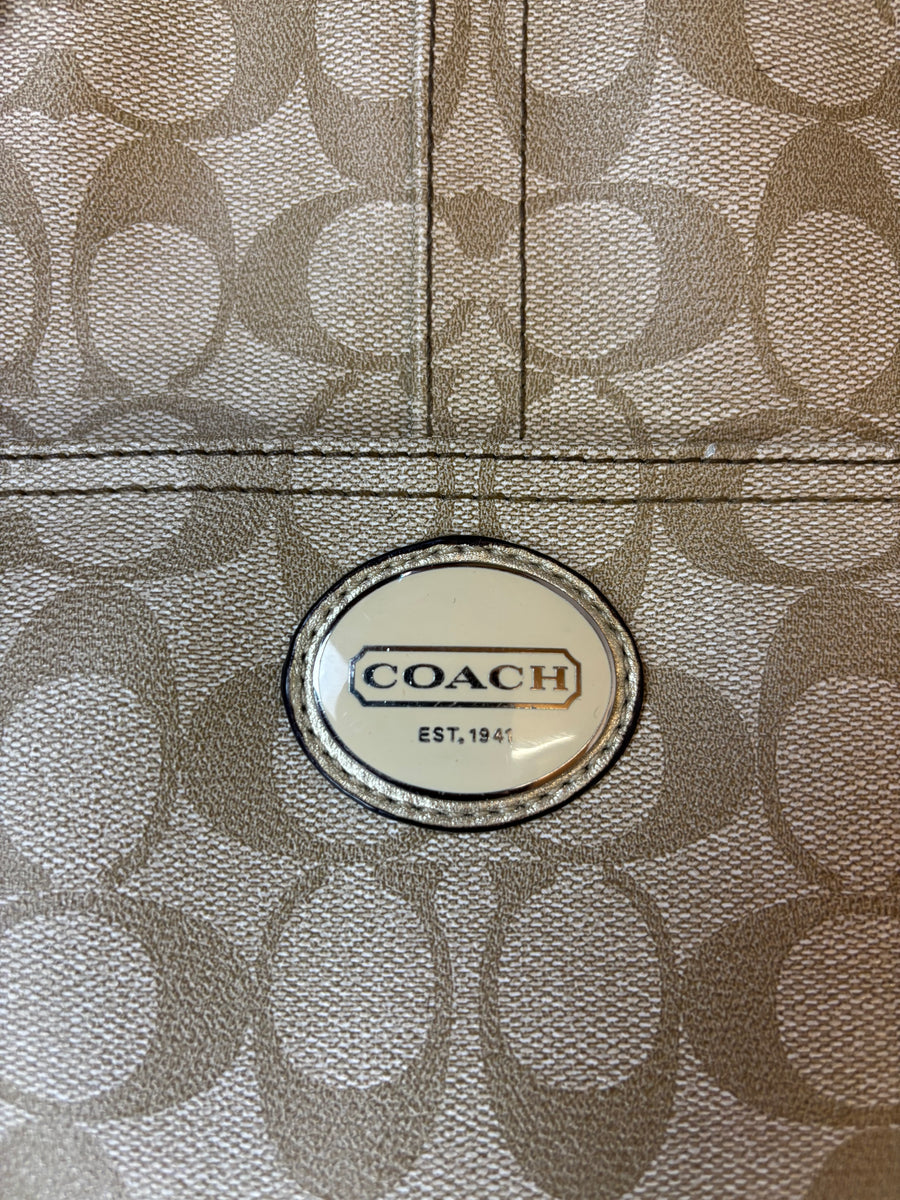 Coach Signature Tote Bag