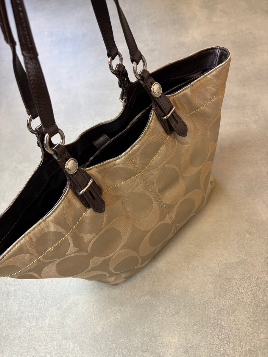 Coach Signature Shoulder Bag