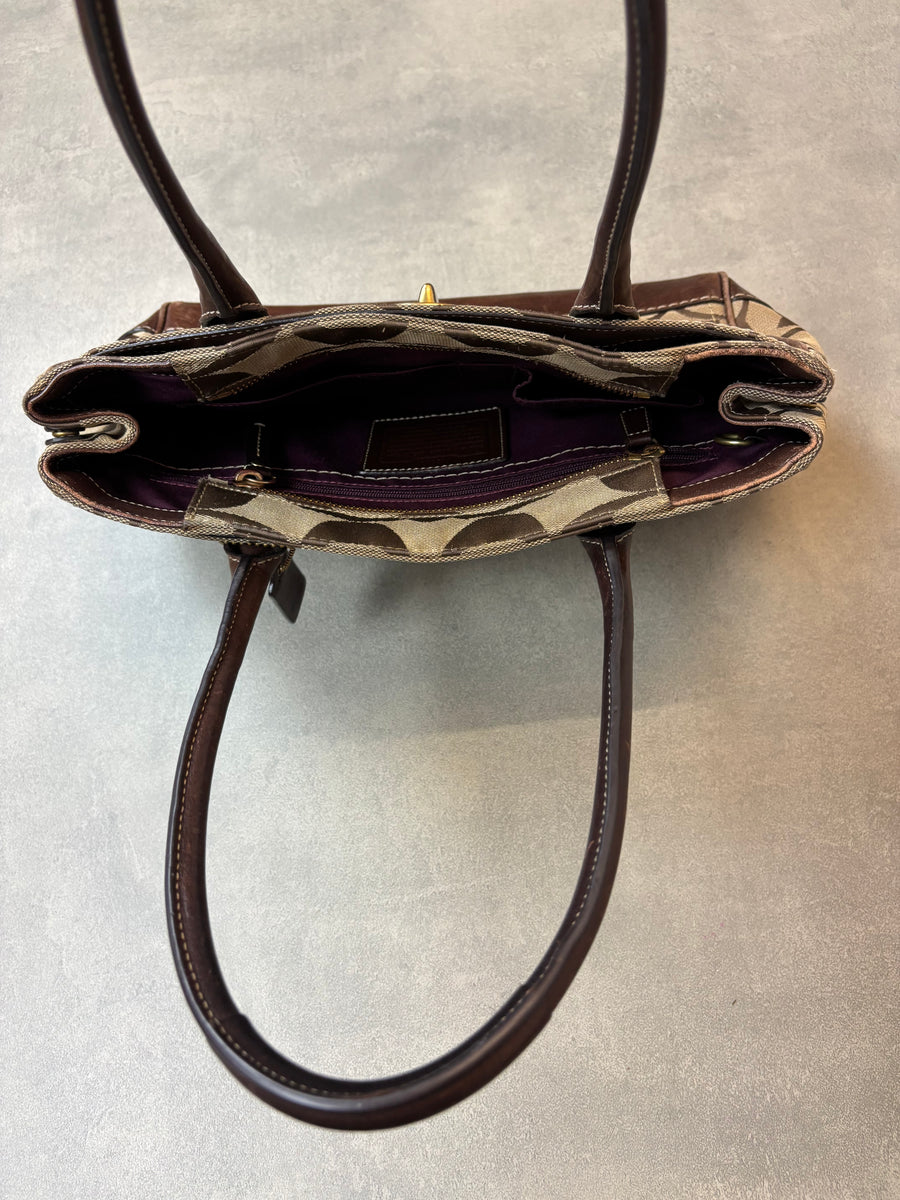 Coach Signature Shoulder Bag