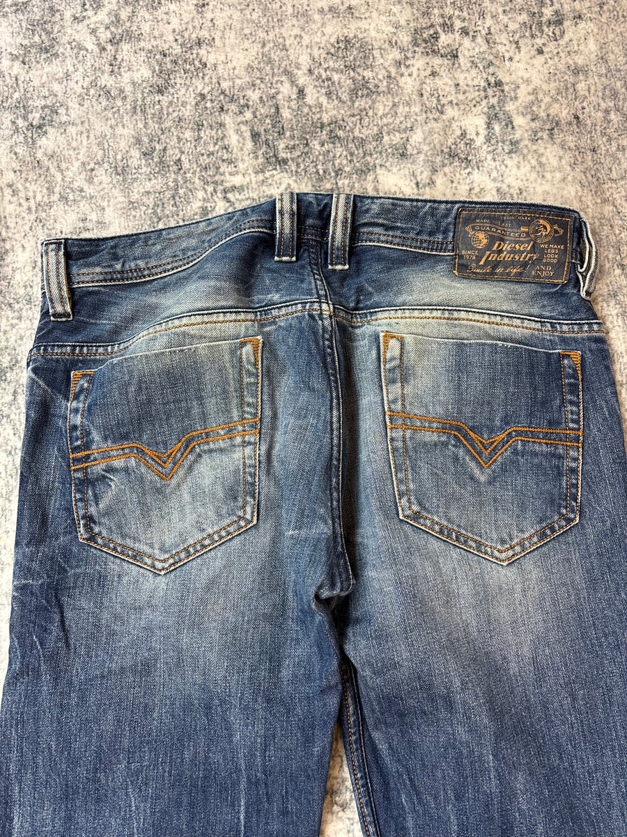 Diesel Herrenjeans aus Japan (S)