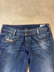 Diesel Bootcut Damenjeans (S)
