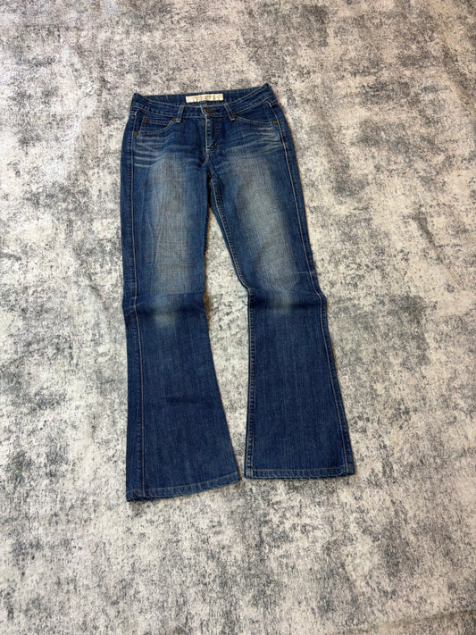 Levi’s Ladys Style Bootcut Damenjeans (S)